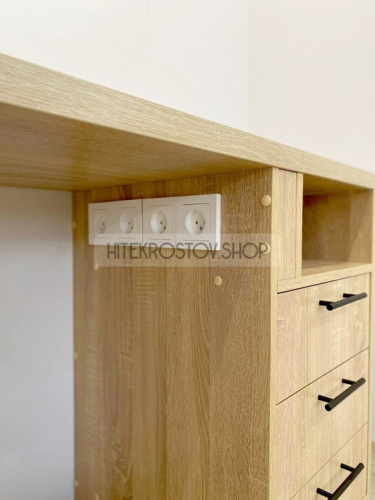 Стол маникюрный №30 + 4 розетки фото