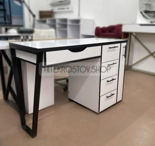 Стол маникюрный №11 фото