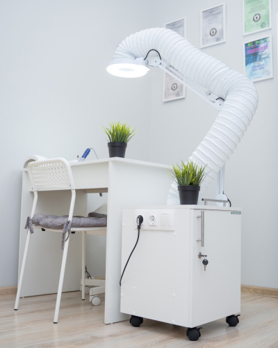 Вытяжка для маникюра и педикюра с лампой премиум “ANVIKOR VC-AIR-3” фото