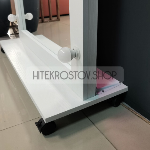 Зеркало ростовое №1 (16 ламп) (на колесах) фото