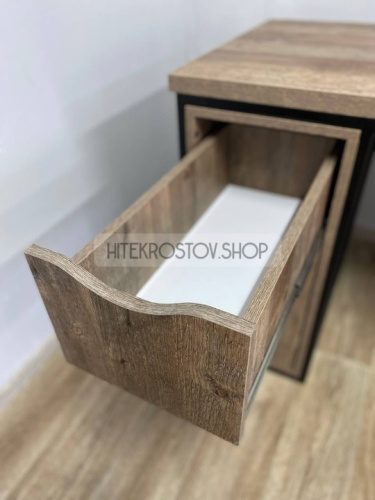 Маникюрный стол-стеллаж №1 фото