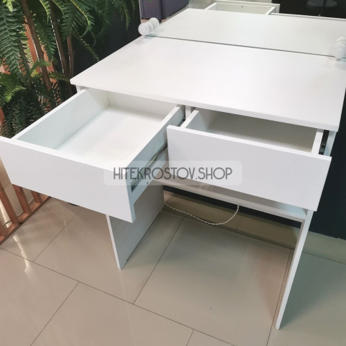 Гримерный стол  №1 фото