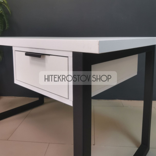 Стол маникюрный Лофт №1 фото