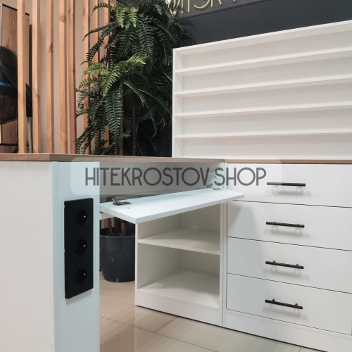 Стол маникюрный №65 + 4 розетки фото