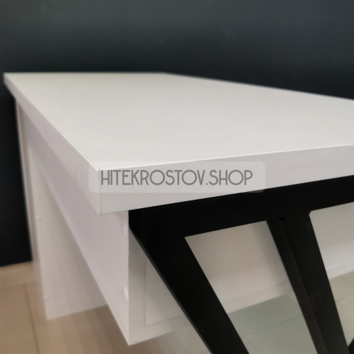 Стол маникюрный №1 фото