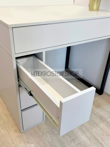 Стол маникюрный №39 фото