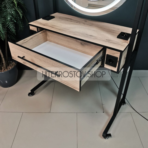 Рабочая станция №1 (+6 розеток) фото