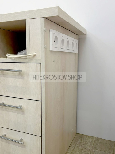 Стол маникюрный №23 фото