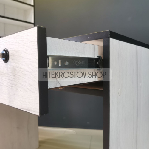 Стол маникюрный №56 + 4 розетки фото