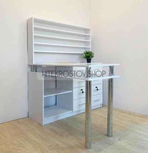 Стол маникюрный №41 фото