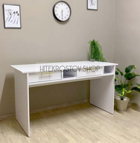 Стол маникюрный №20 фото